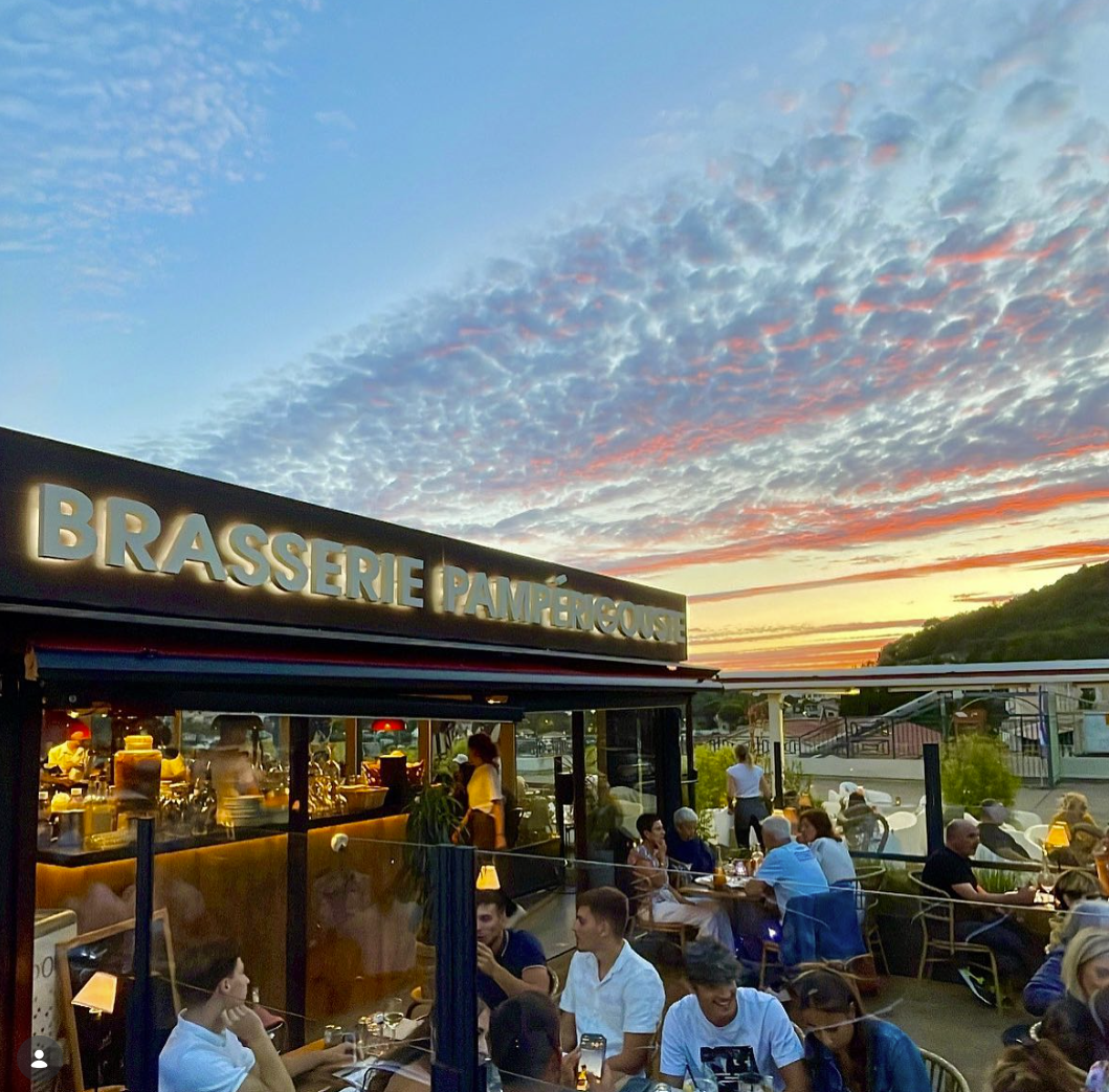 Terrasse de la Brasserie Pampérigouste à La Turbie