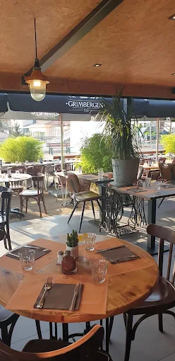 Vue panoramique sur la Méditerranée depuis La Turbie